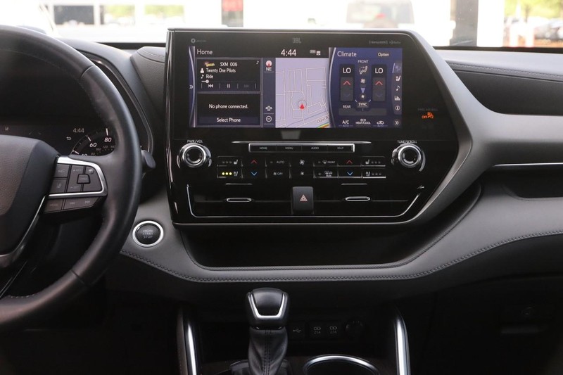 Toyota Highlander Vehicle Image 27