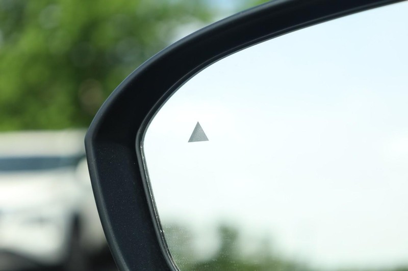 Nissan Kicks Vehicle Image 19