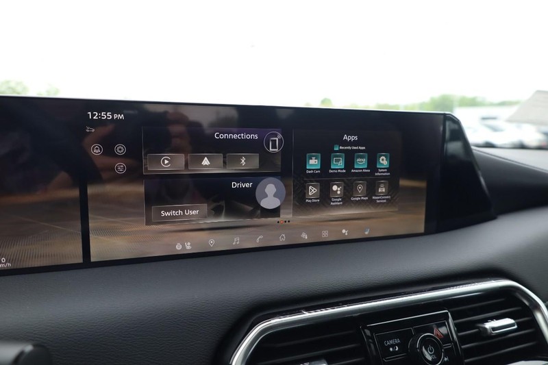 Nissan Armada Vehicle Image 12