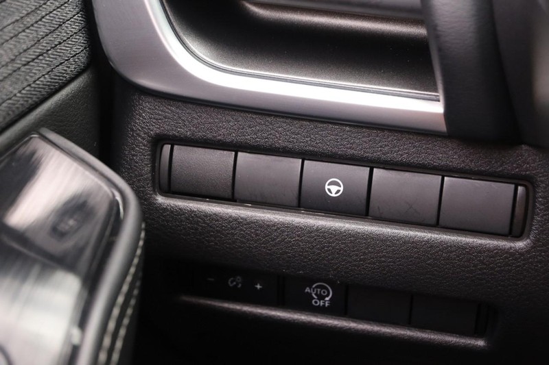 Nissan Rogue Vehicle Image 42
