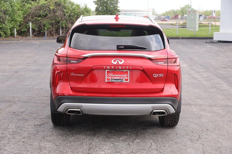 INFINITI QX50 Vehicle Image 06