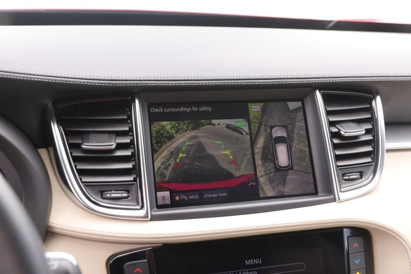 INFINITI QX50 Vehicle Image 17