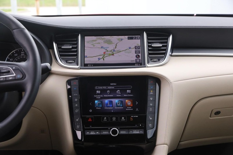 INFINITI QX50 Vehicle Image 25