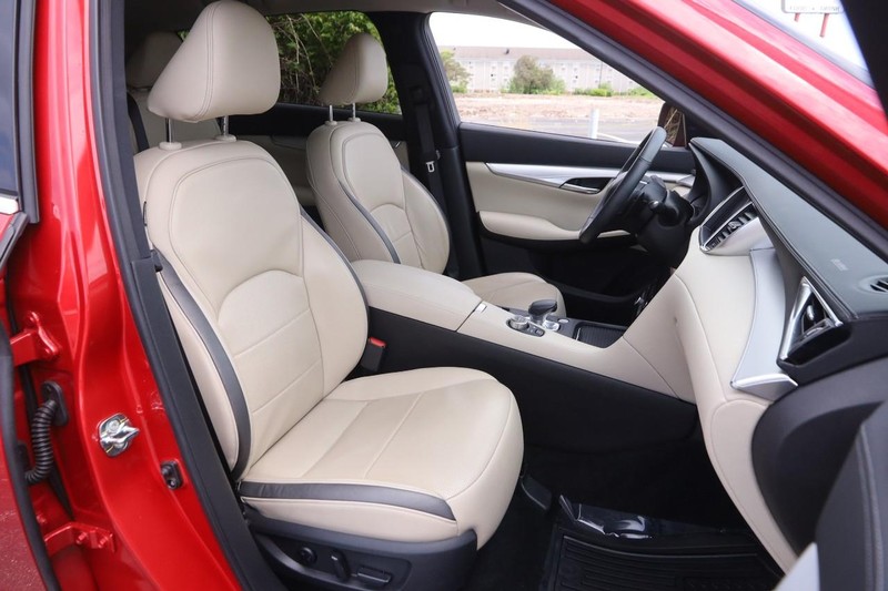 INFINITI QX50 Vehicle Image 27