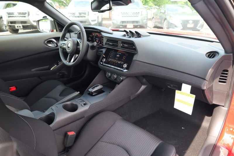 Nissan Z Vehicle Image 21