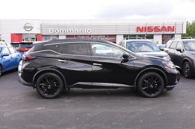 Nissan Murano Vehicle Image 05