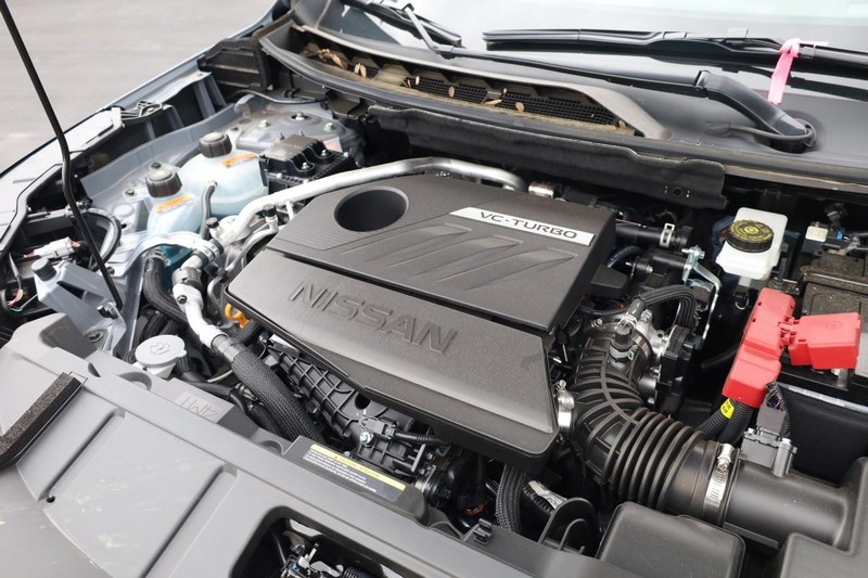 Nissan Rogue Vehicle Image 26