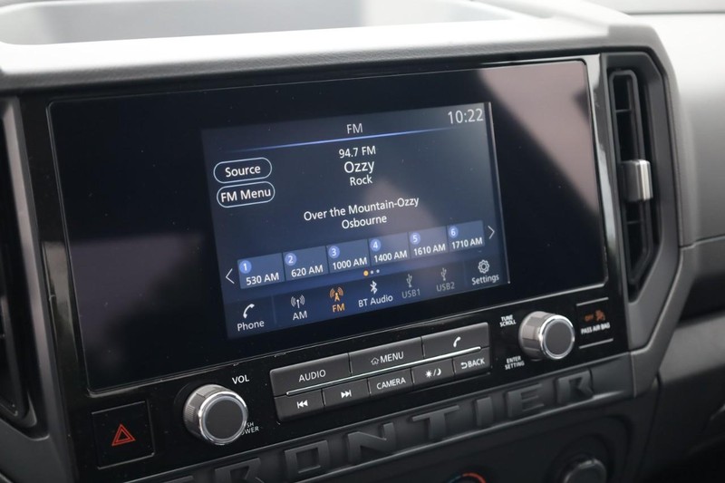 Nissan Frontier Vehicle Image 19