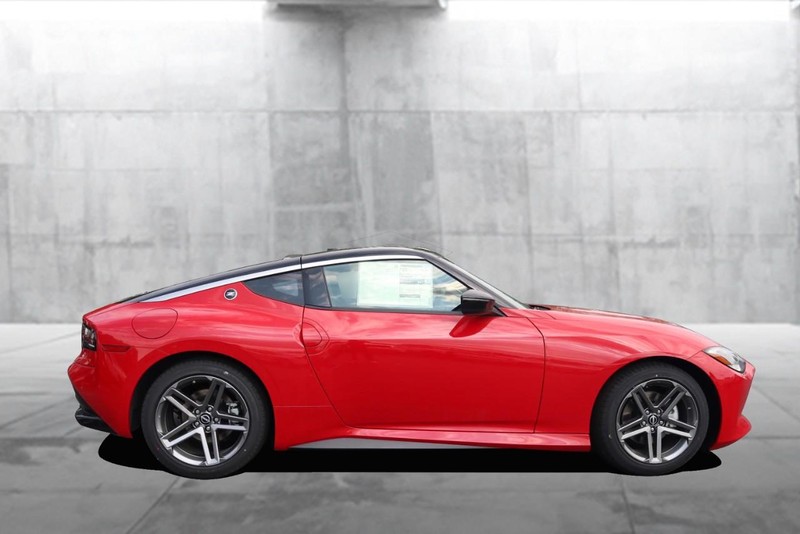 Nissan Z Vehicle Image 05