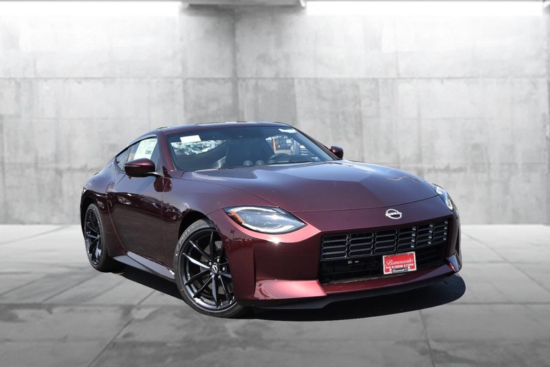 Nissan Z Vehicle Image 02