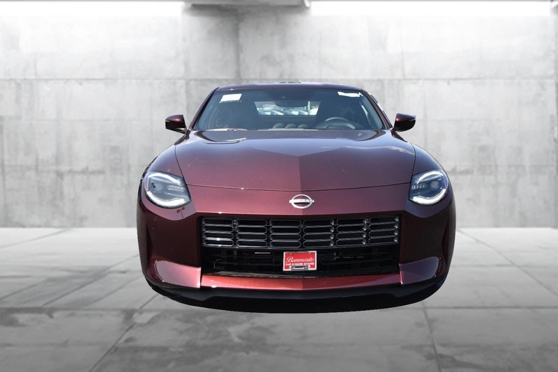 Nissan Z Vehicle Image 04