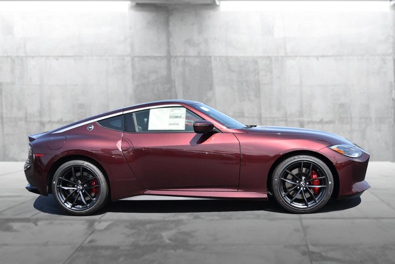 Nissan Z Vehicle Image 05