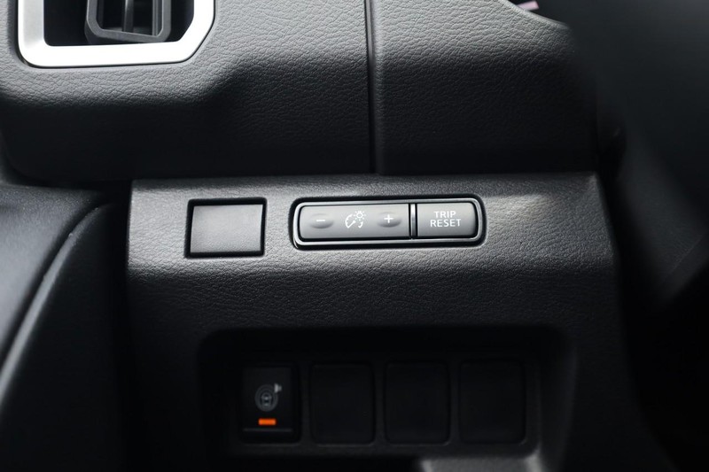 Nissan Frontier Vehicle Image 18