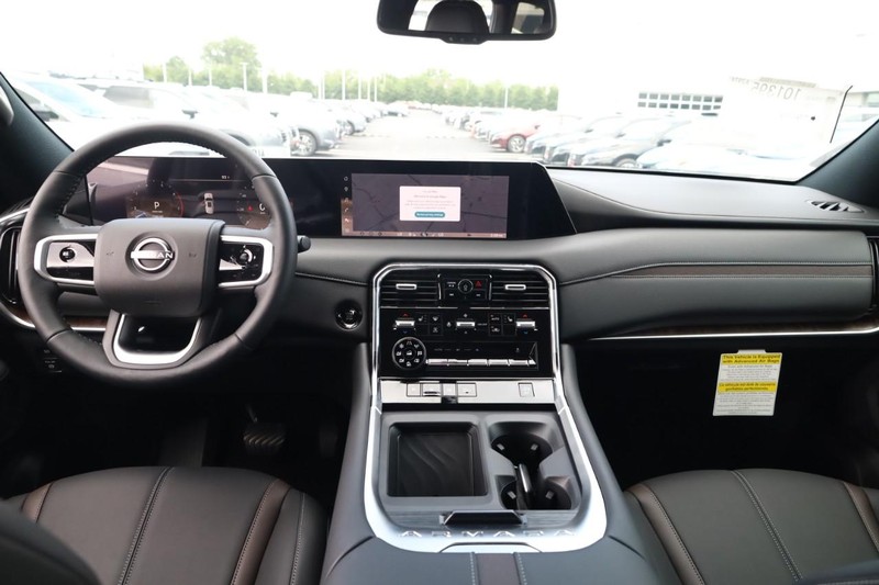 Nissan Armada Vehicle Image 16