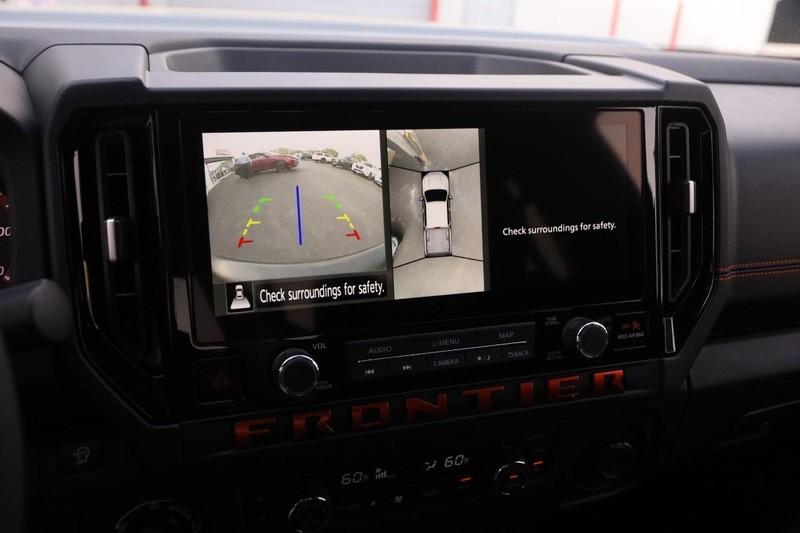 Nissan Frontier Vehicle Image 17