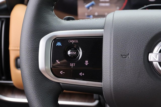 Nissan Armada Vehicle Image 14