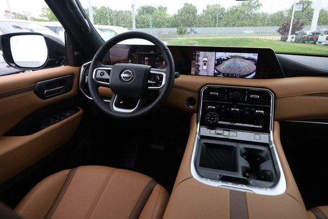 Nissan Armada Vehicle Image 23