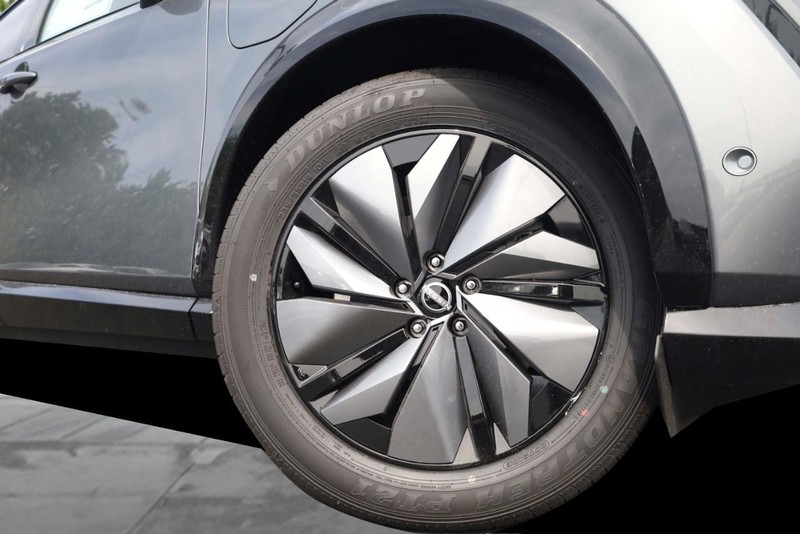 Nissan Ariya Vehicle Image 03