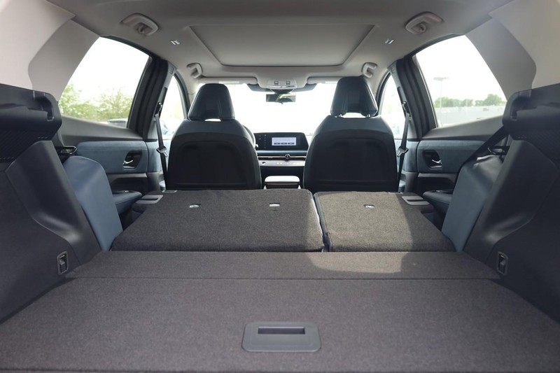 Nissan Ariya Vehicle Image 08