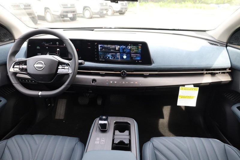 Nissan Ariya Vehicle Image 23