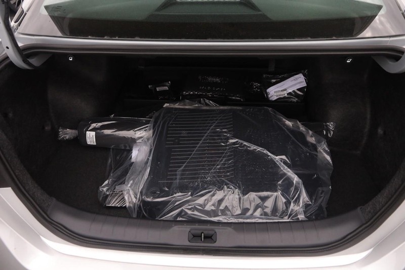 Nissan Frontier Vehicle Image 07