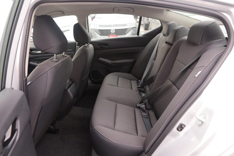Nissan Frontier Vehicle Image 26