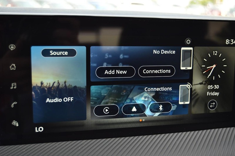 Nissan Kicks Vehicle Image 14