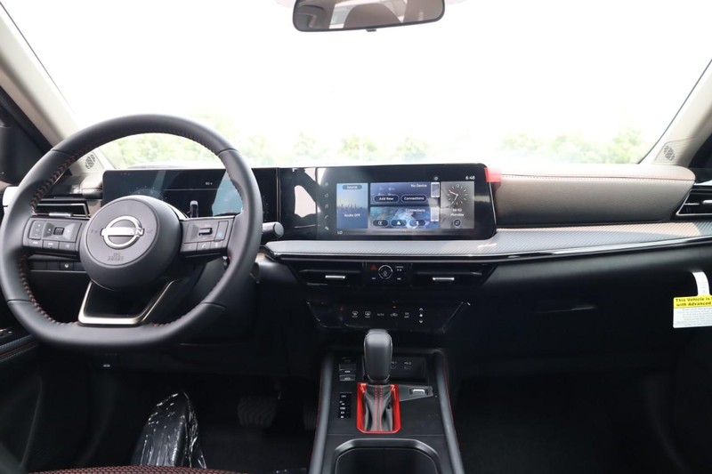 Nissan Kicks Vehicle Image 15