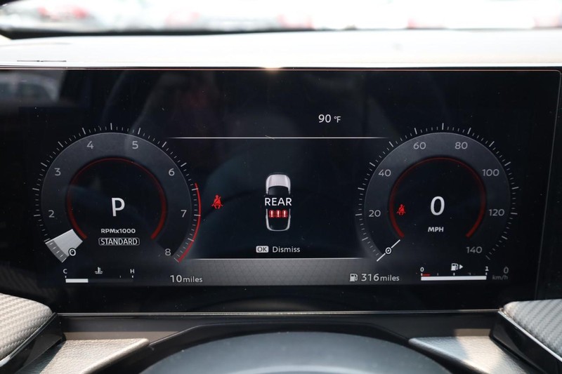 Nissan Kicks Vehicle Image 17