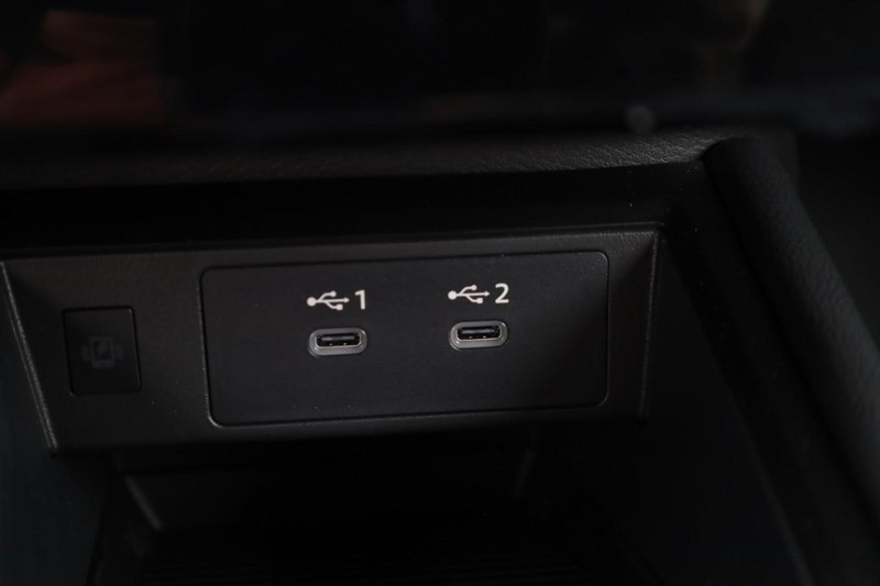 Nissan Kicks Vehicle Image 21