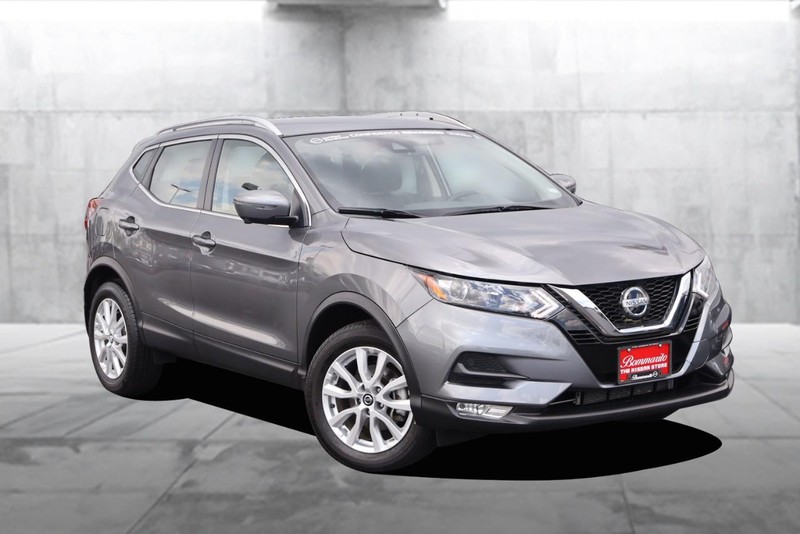 Nissan Rogue Sport Vehicle Image 02
