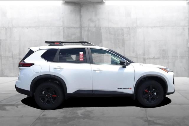 Nissan Rogue Vehicle Image 05