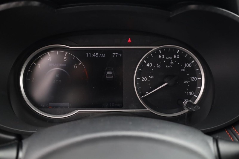 Nissan Versa Vehicle Image 19