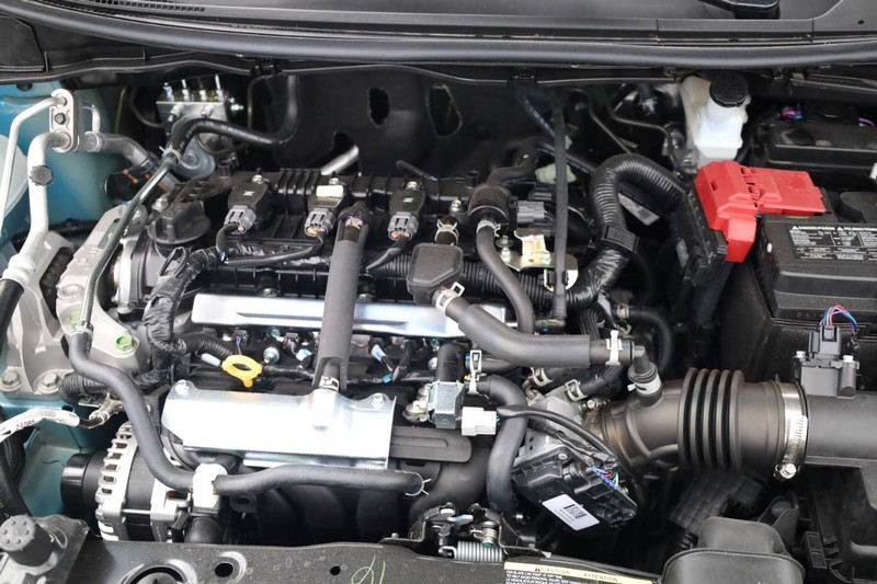 Nissan Versa Vehicle Full-screen Gallery Image 26