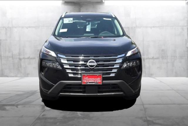 Nissan Rogue Vehicle Image 04