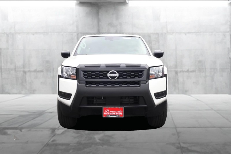 Nissan Frontier Vehicle Image 04