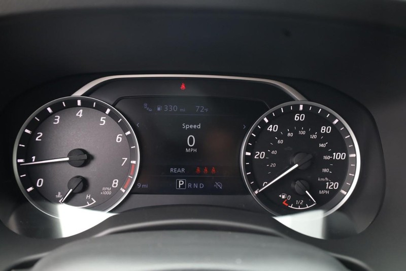 Nissan Frontier Vehicle Image 18