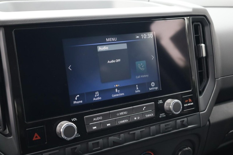 Nissan Frontier Vehicle Image 19