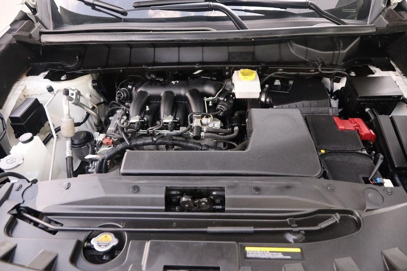 Nissan Pathfinder Vehicle Image 29