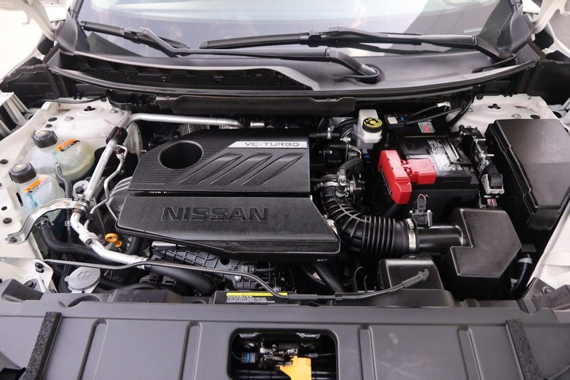 Nissan Rogue Vehicle Image 26