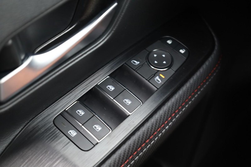 Nissan Kicks Vehicle Image 20