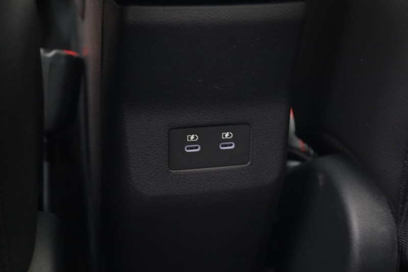 Nissan Kicks Vehicle Image 24