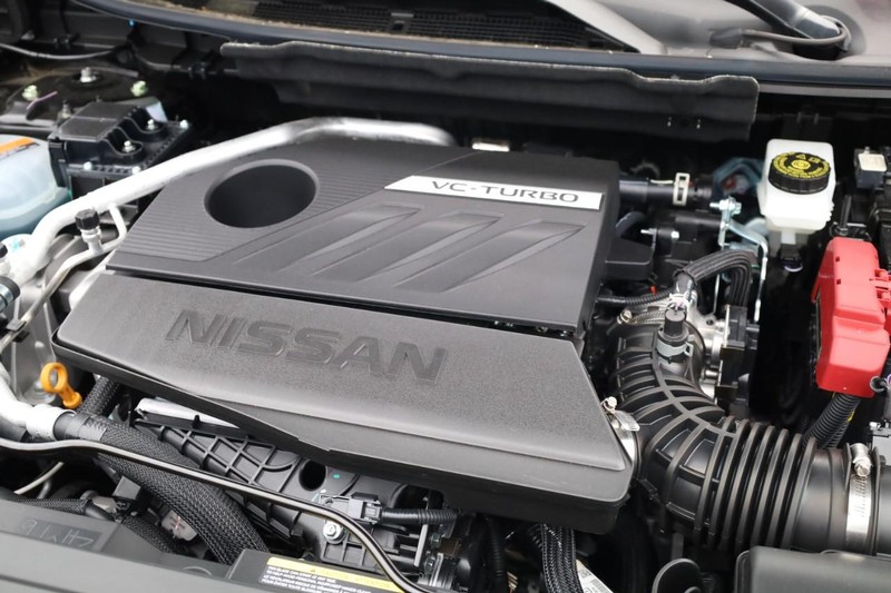 Nissan Rogue Vehicle Image 26