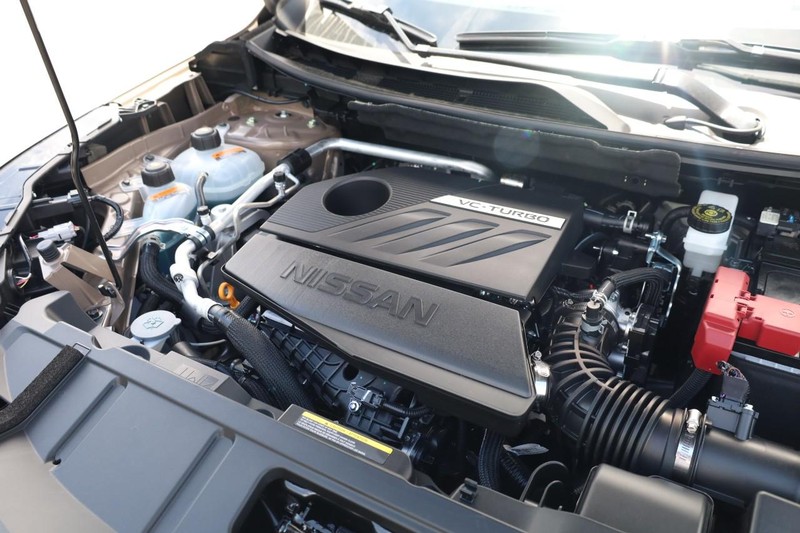 Nissan Rogue Vehicle Image 27