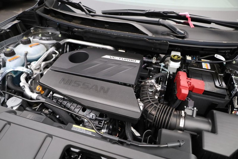 Nissan Rogue Vehicle Image 26