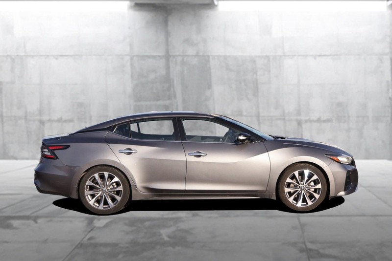Nissan Maxima Vehicle Image 05