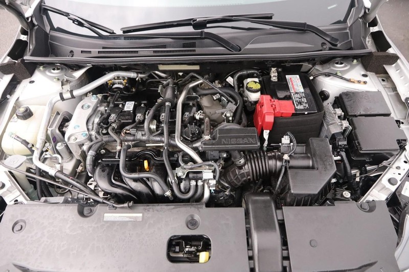Nissan Sentra Vehicle Image 25
