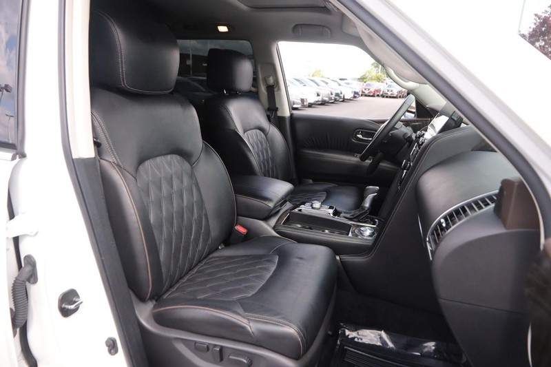 Nissan Armada Vehicle Image 30