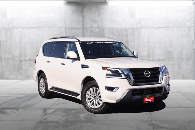 Nissan Armada Vehicle Image 02