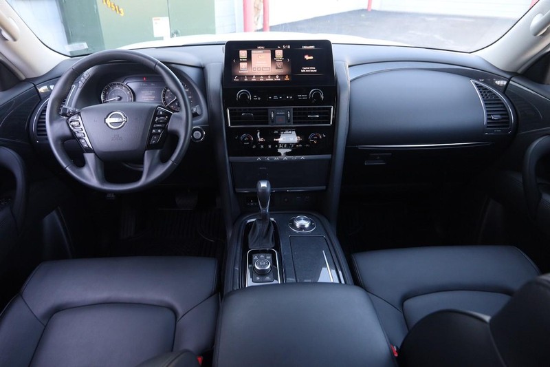 Nissan Armada Vehicle Image 20